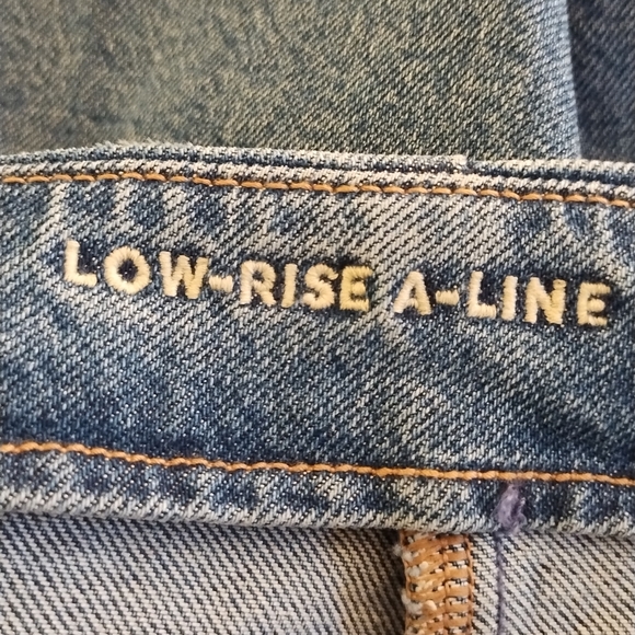 American Eagle Low-Rise A-Line Stretch Denim Skirt Size 18 - 34 W - NWT - Picture 4 of 16